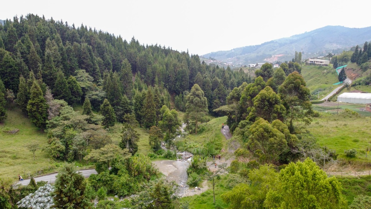 Nuevo puente en San Cristóbal mejorará la movilidad de la comunidad