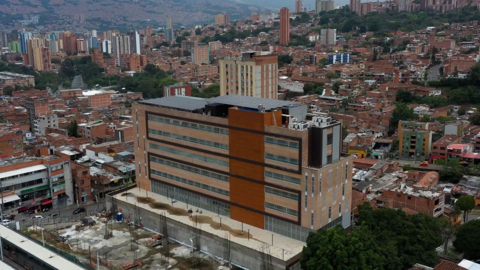 Inauguración de la Unidad Hospitalaria de Buenos Aires tras ocho años de trabajo y espera