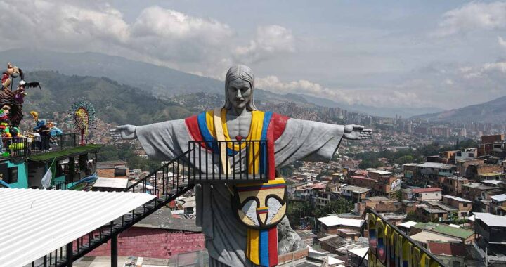 ¡Mero Cristo Redentor 3D en la Comuna 13!