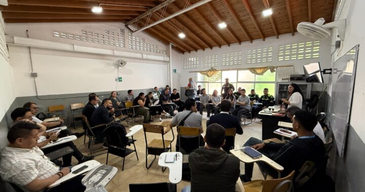 Nuevas Escuelas Inteligentes para Robledo
