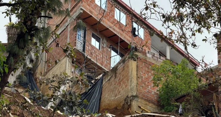 ¡Villatina en alerta! Demolición urgente y controversia