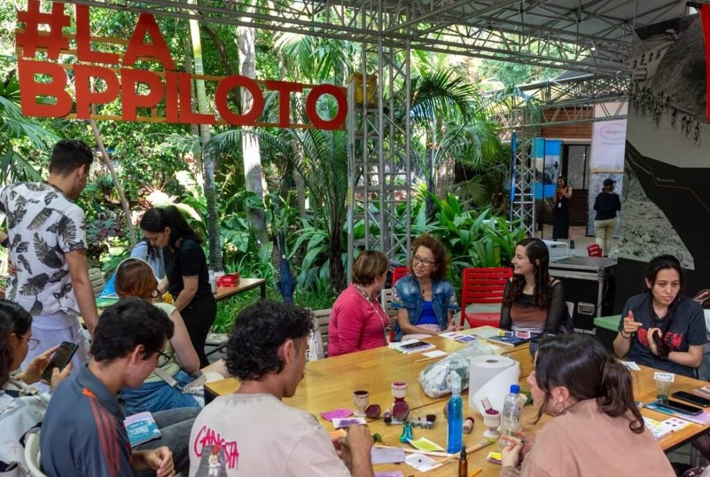 La_Piloto_celebra_a_Medellín_con_una_ gran_agenda_literaria