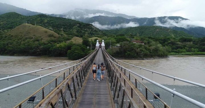 Puente de Occidente. Genio antioqueño que unió un país
