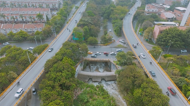 Nuevo puente sobre La Iguaná en la ciudad