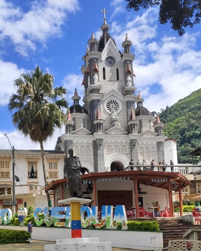 San_Andres_de_Cuerquia_un_cofrecito_entre_las_montanas