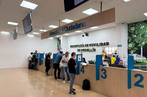 Alerta por estafas en trámites de movilidad en Medellín