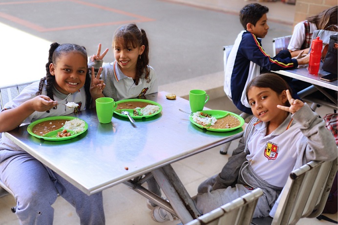 Antioquia_asegura_la_alimentacion_escolar_con_el_PAE_hasta_2026