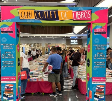 Gran_outlet_de_libros_desde_5.000_llega_a_Medellin
